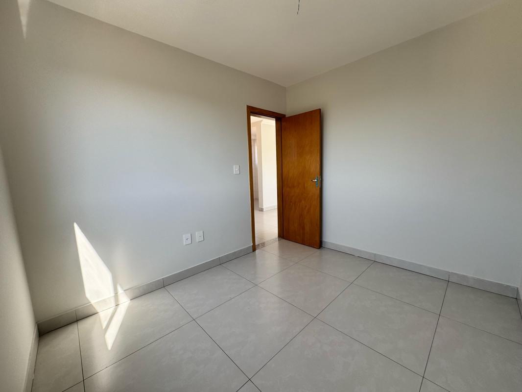 Apartamento, Santa Mônica, 2 Quartos, 1 Vaga