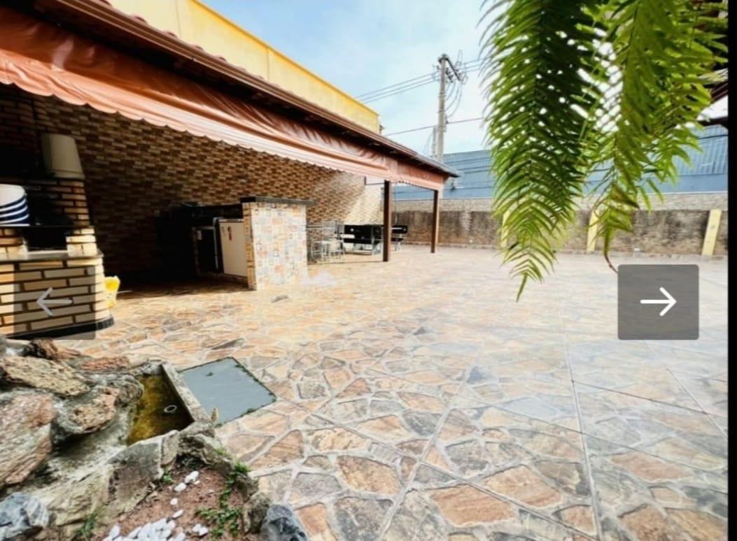 Casa, Letícia, 3 Quartos, 6 Vagas, 1 Suíte