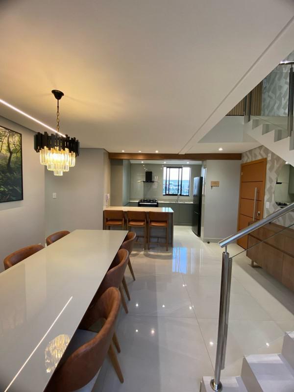 Cobertura, Industrial, 3 Quartos, 2 Vagas, 1 Suíte