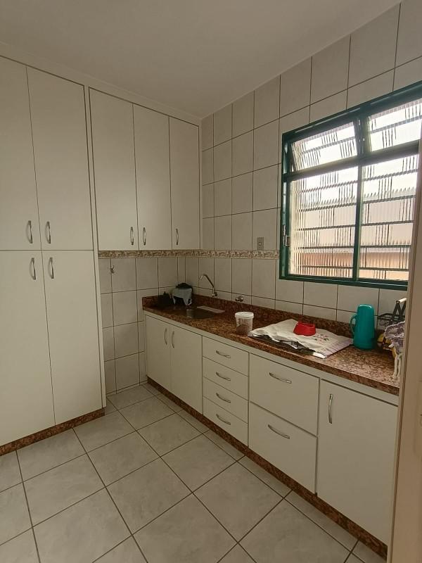 Casa, Nova Suíssa, 5 Quartos, 2 Vagas