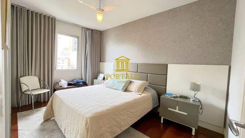 Apartamento, Sion, 4 Quartos, 2 Vagas, 1 Suíte