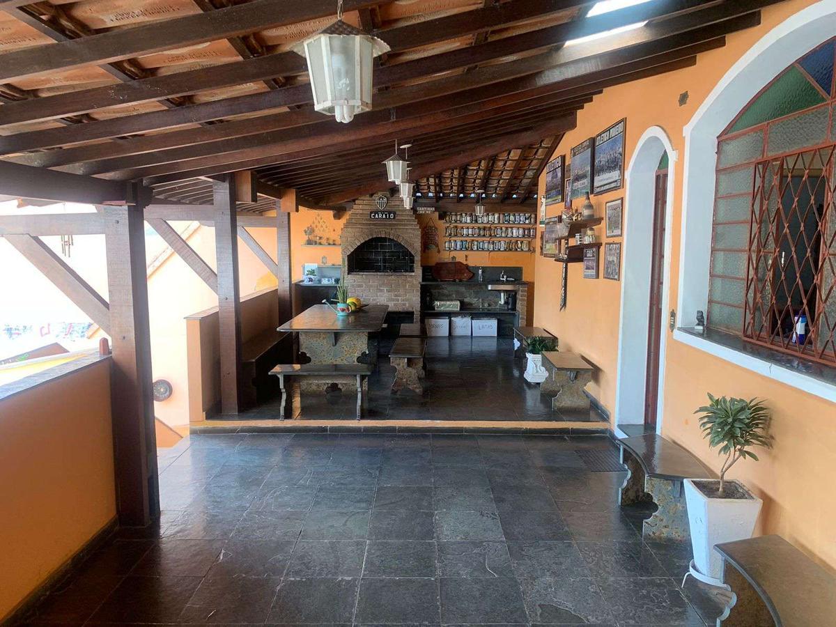 Casa, Cidade Nova, 4 Quartos, 3 Vagas, 1 Suíte
