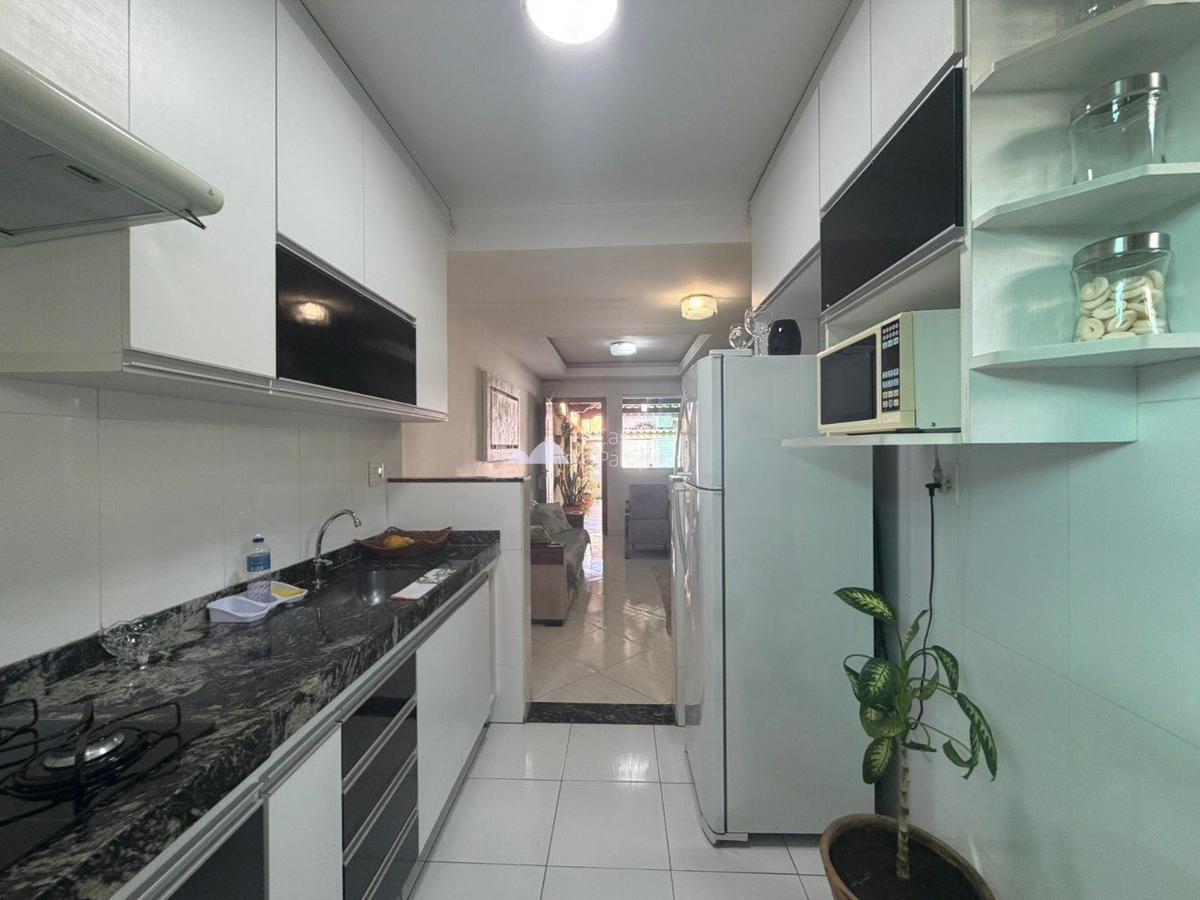 Casa, Jardim Leblon, 2 Quartos, 2 Vagas