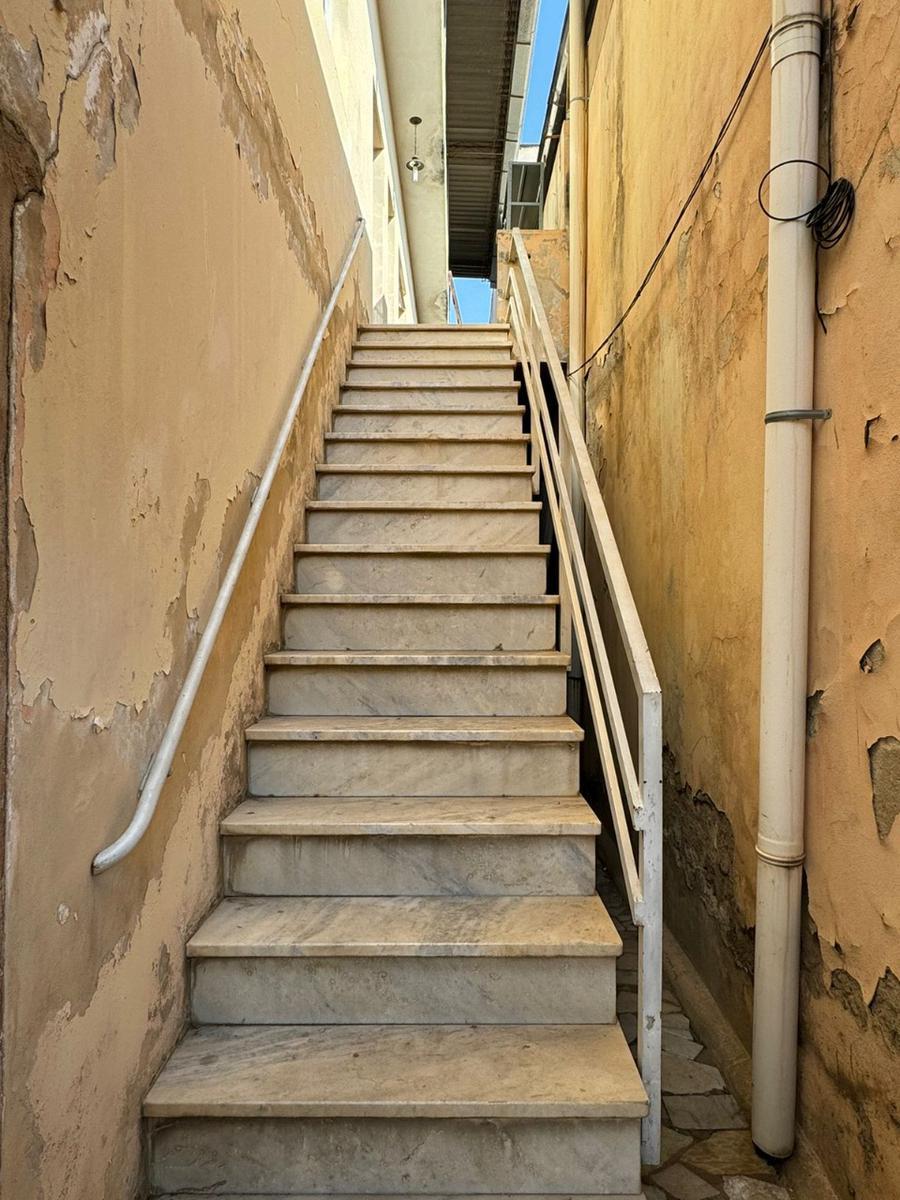 Casa, Renascença, 8 Quartos, 0 Vaga