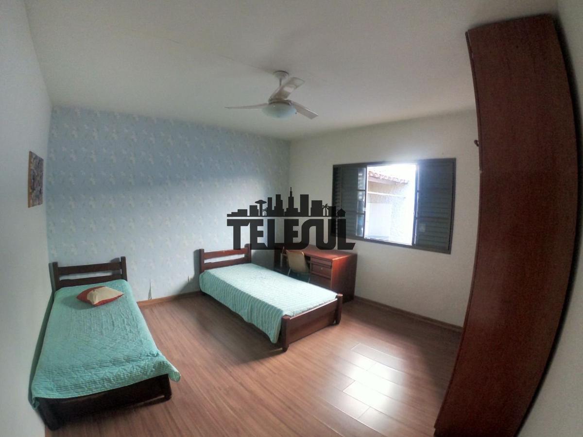 Casa, Vila Pinto, 4 Quartos, 2 Vagas, 2 Suítes