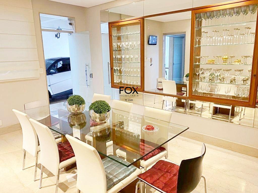 Casa, Cidade Jardim, 7 Quartos, 8 Vagas, 3 Suítes