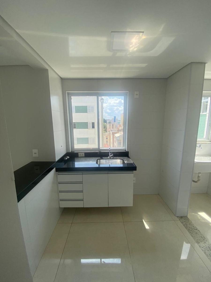 Apartamento, Sagrada Família, 1 Quarto, 1 Vaga