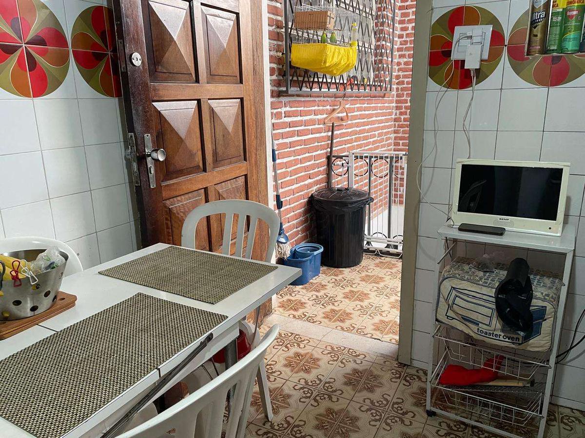 Casa, Cidade Nova, 4 Quartos, 2 Vagas, 1 Suíte