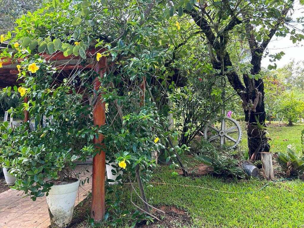 Fazenda, Zona Rural, 4 Quartos, 0 Vaga