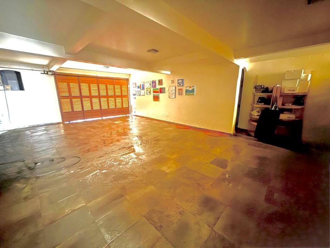 Casa, Vila Pinto, 5 Quartos, 4 Vagas, 2 Suítes