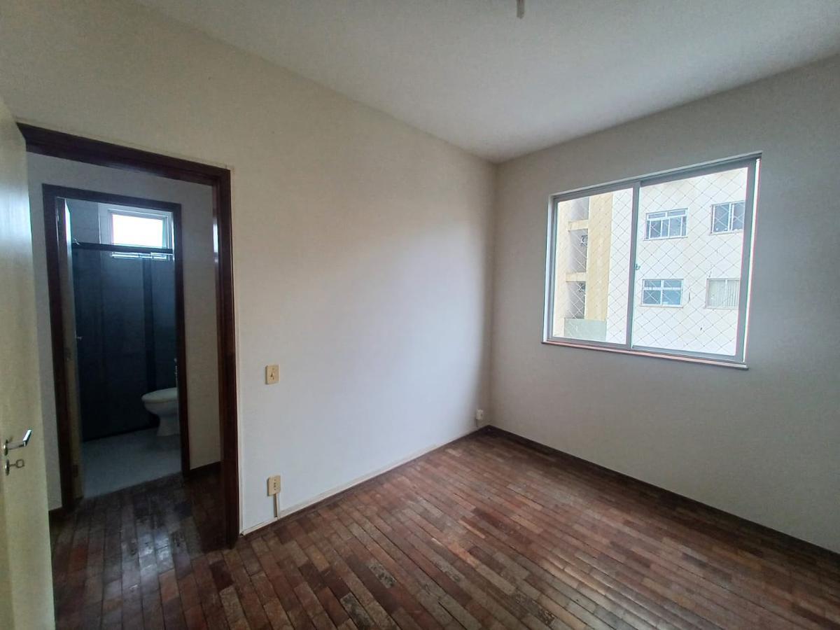 Apartamento, Santa Cruz, 2 Quartos, 1 Vaga