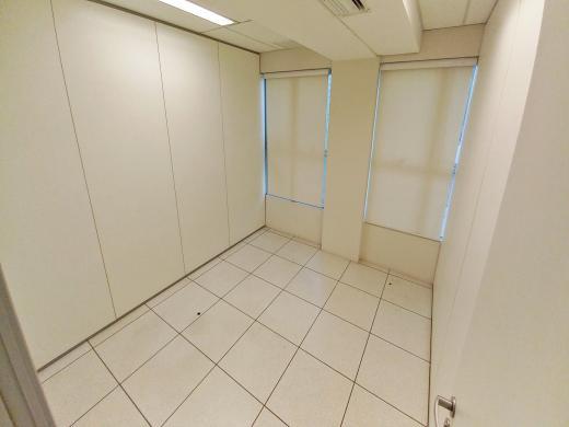Sala, Savassi, 0 Quarto, 2 Vagas