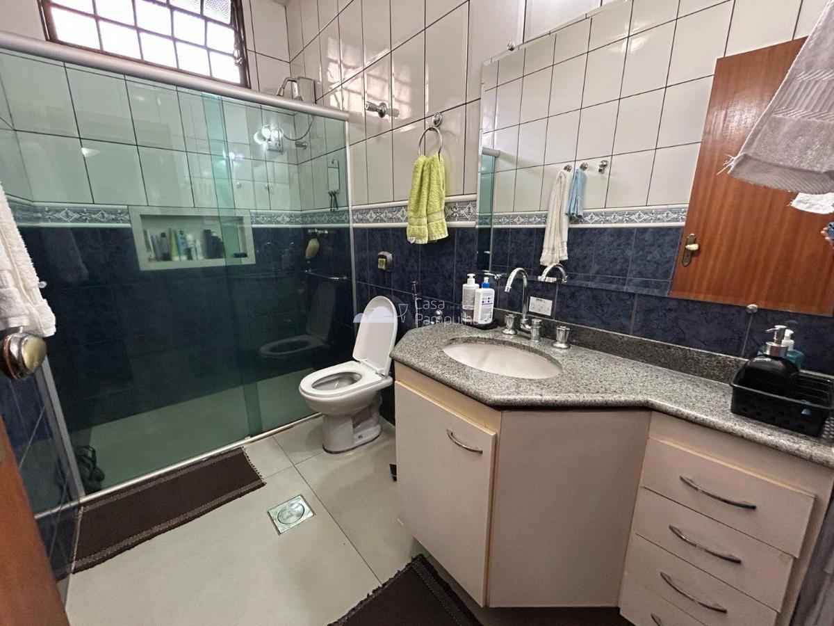 Casa, Itapoã, 3 Quartos, 4 Vagas, 1 Suíte