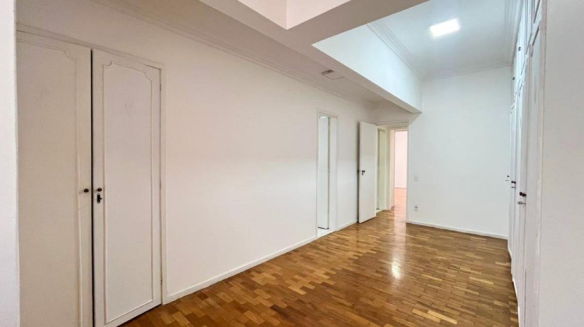 Apartamento, Centro, 4 Quartos, 2 Vagas, 1 Suíte