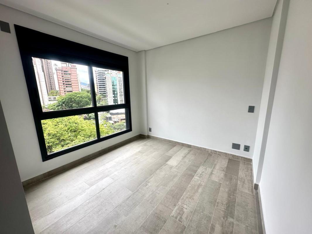 Apartamento, Lourdes, 2 Quartos, 2 Vagas, 1 Suíte