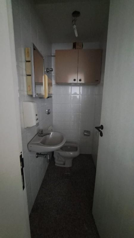 Sala, Centro, 0 Quarto, 1 Vaga