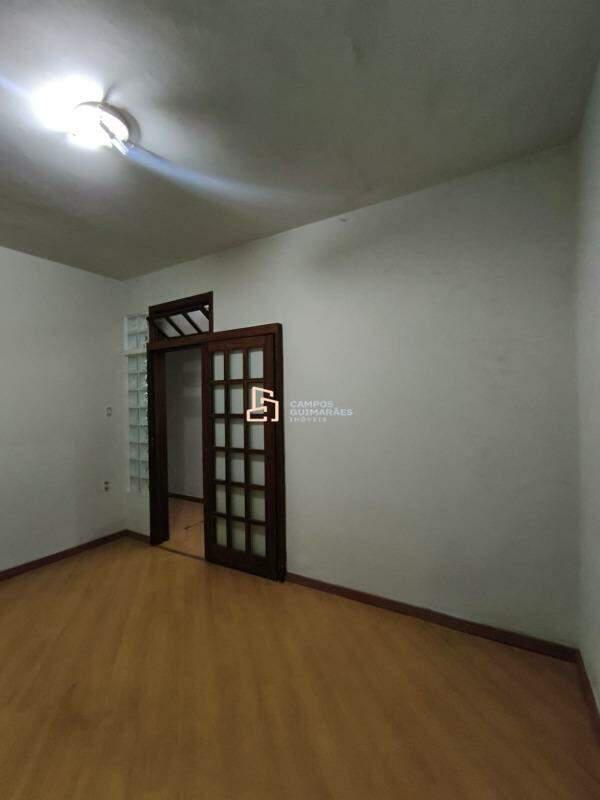 Casa Comercial, Barreiro, 3 Quartos