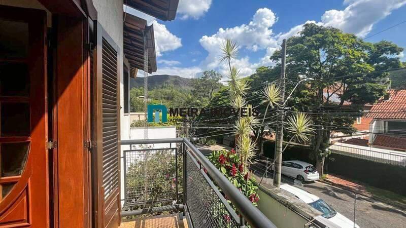 Casa, Comiteco, 5 Quartos, 6 Vagas, 2 Suítes