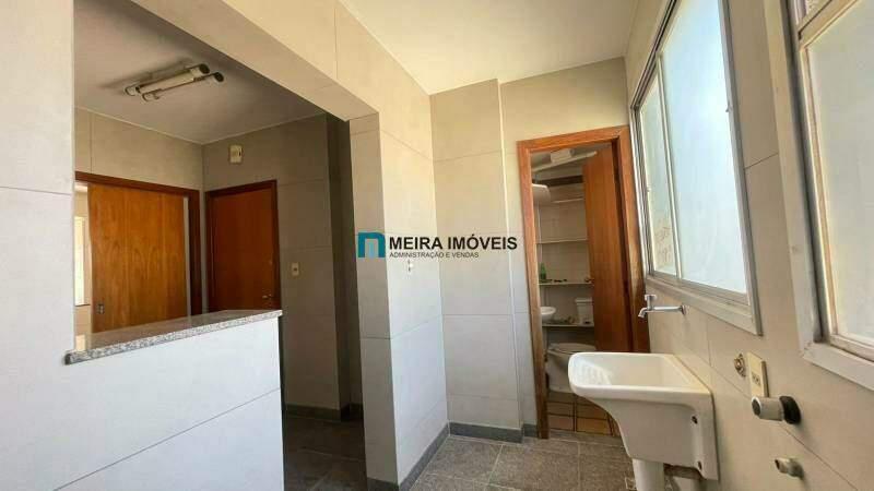 Apartamento, Funcionários, 3 Quartos, 2 Vagas, 1 Suíte