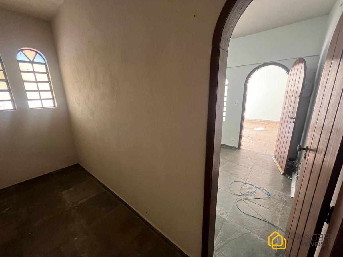 Casa, Mangabeiras, 4 Quartos, 4 Vagas, 1 Suíte