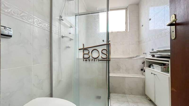 Casa, Serra, 7 Quartos, 6 Vagas, 3 Suítes