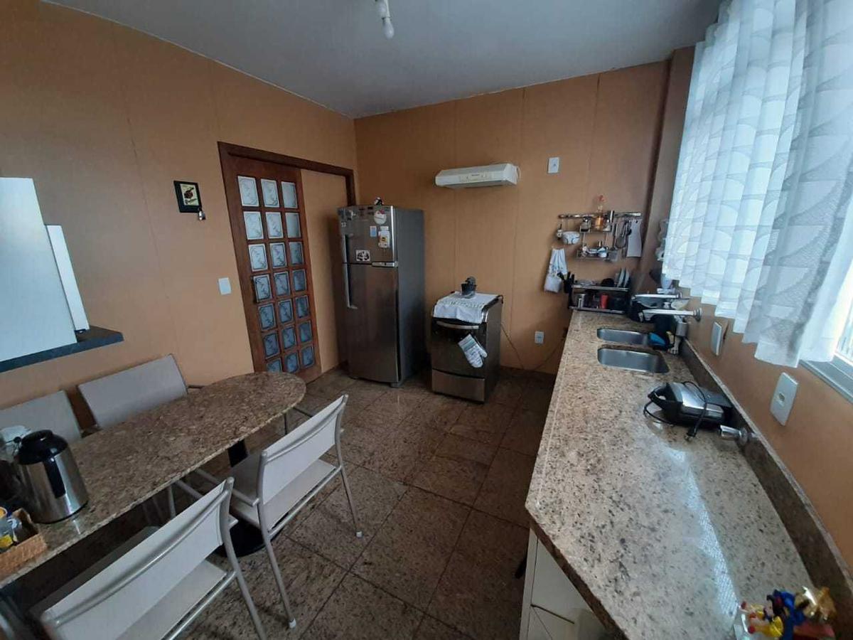 Cobertura, Luxemburgo, 4 Quartos, 5 Vagas, 1 Suíte