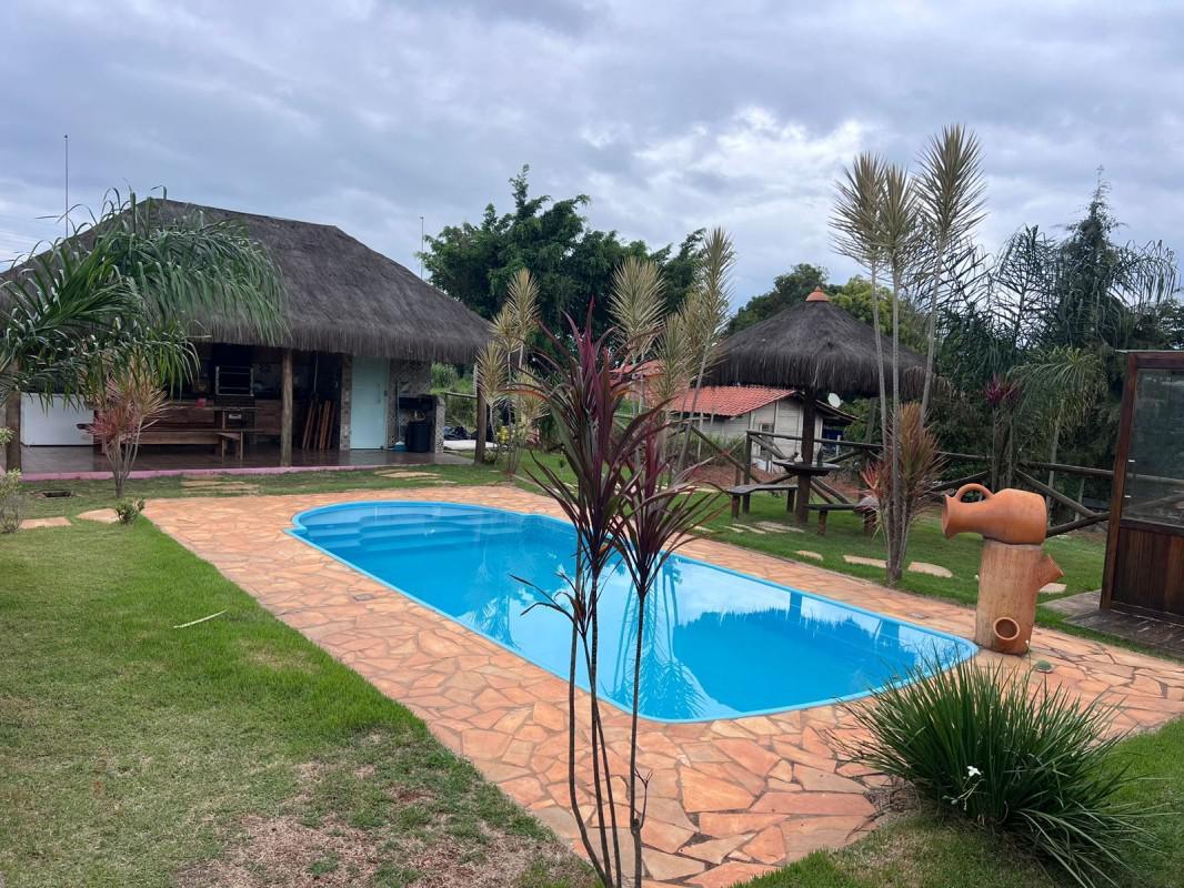 Fazenda, Centro, 3 Quartos, 4 Vagas, 1 Suíte