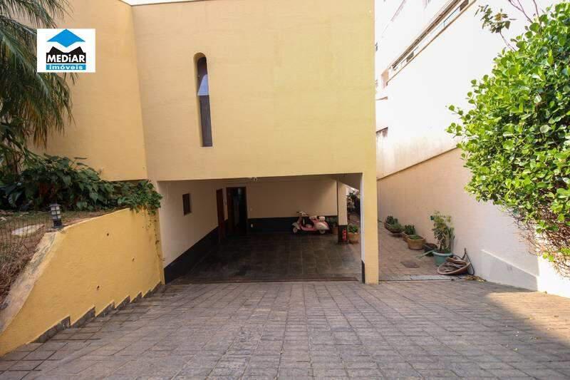 Casa, Buritis, 4 Quartos, 4 Vagas, 1 Suíte