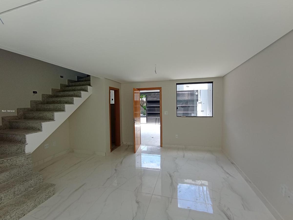 Casa, Santa Mônica, 3 Quartos, 2 Vagas, 1 Suíte