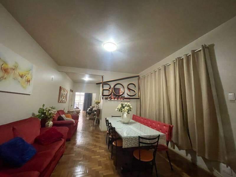 Apartamento, Centro, 4 Quartos, 0 Vaga, 1 Suíte