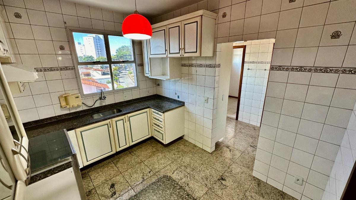 Apartamento, Itapoã, 3 Quartos, 2 Vagas, 2 Suítes