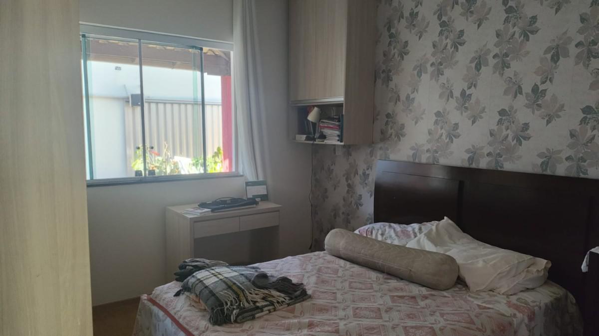 Casa, Lindéia, 5 Quartos, 6 Vagas, 1 Suíte