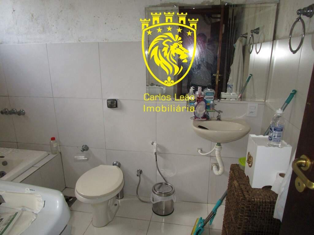 Casa, Santa Lúcia, 3 Quartos, 4 Vagas, 1 Suíte