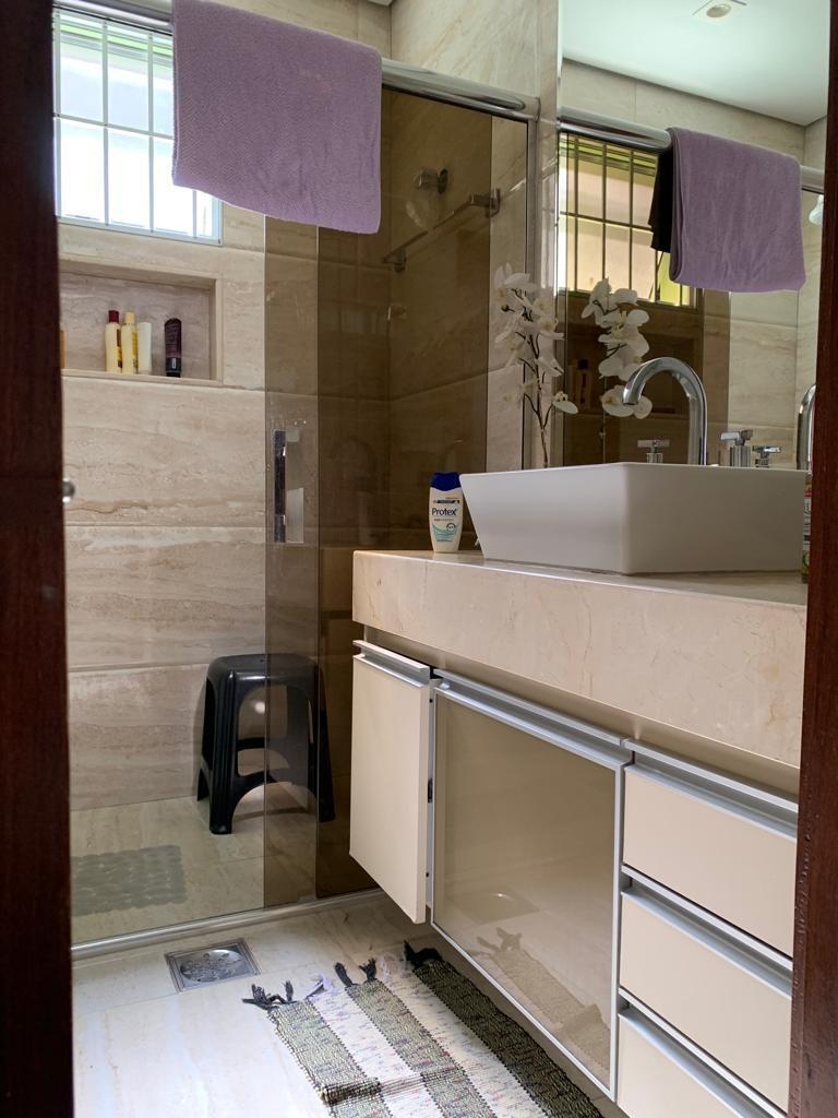 Casa, Ipê, 5 Quartos, 6 Vagas, 1 Suíte