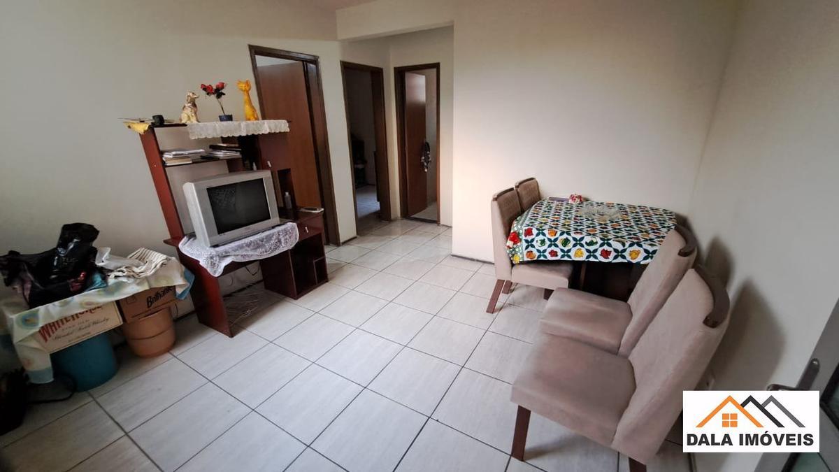 Apartamento, Jardim Vitória, 2 Quartos, 1 Vaga