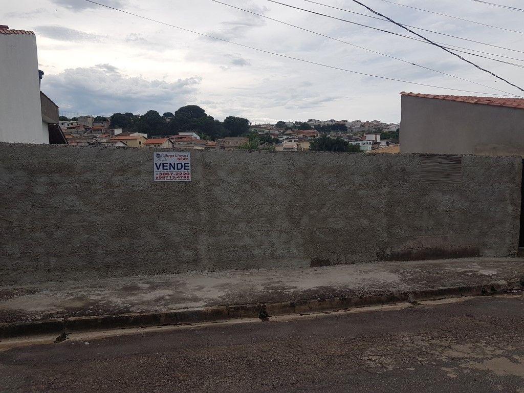 Lote, Santa Maria, 0 Quarto, 0 Vaga