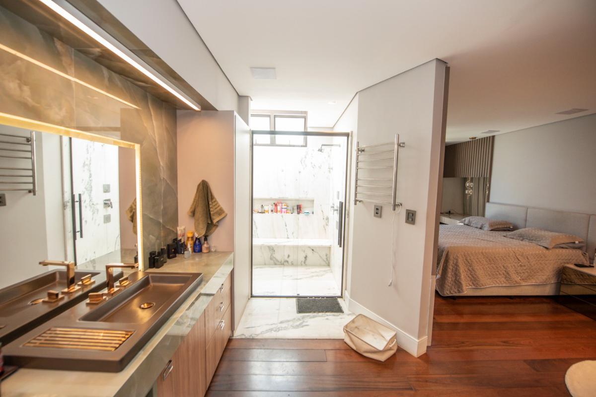 Casa, Bandeirantes (pampulha), 4 Quartos, 10 Vagas, 3 Suítes