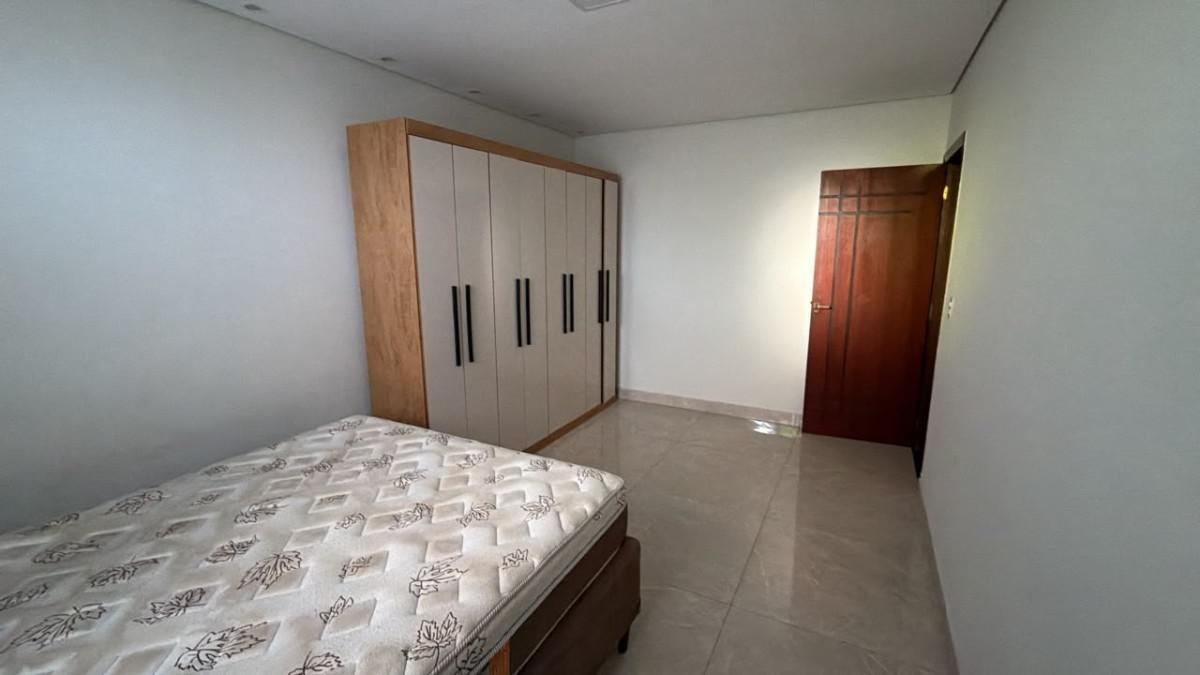 Casa, Dumaville, 2 Quartos, 8 Vagas
