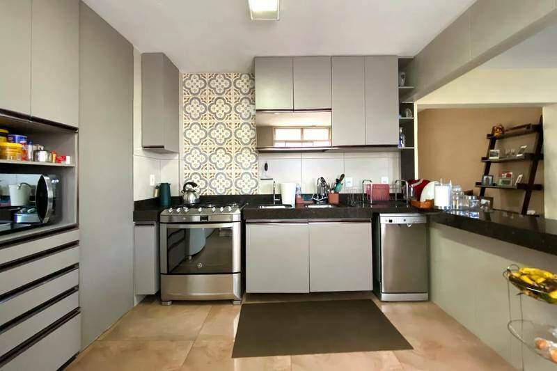 Apartamento, Gutierrez, 5 Quartos, 1 Vaga, 2 Suítes