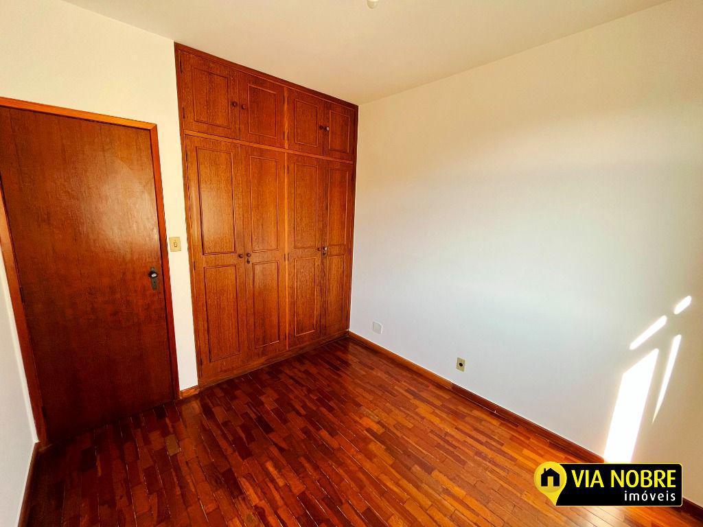 Apartamento, Estoril, 2 Quartos, 2 Vagas
