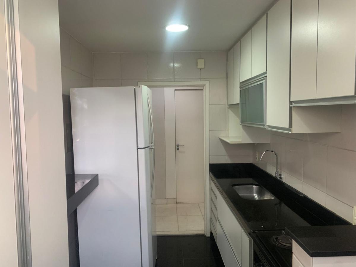 Apartamento, Estoril, 2 Quartos, 2 Vagas