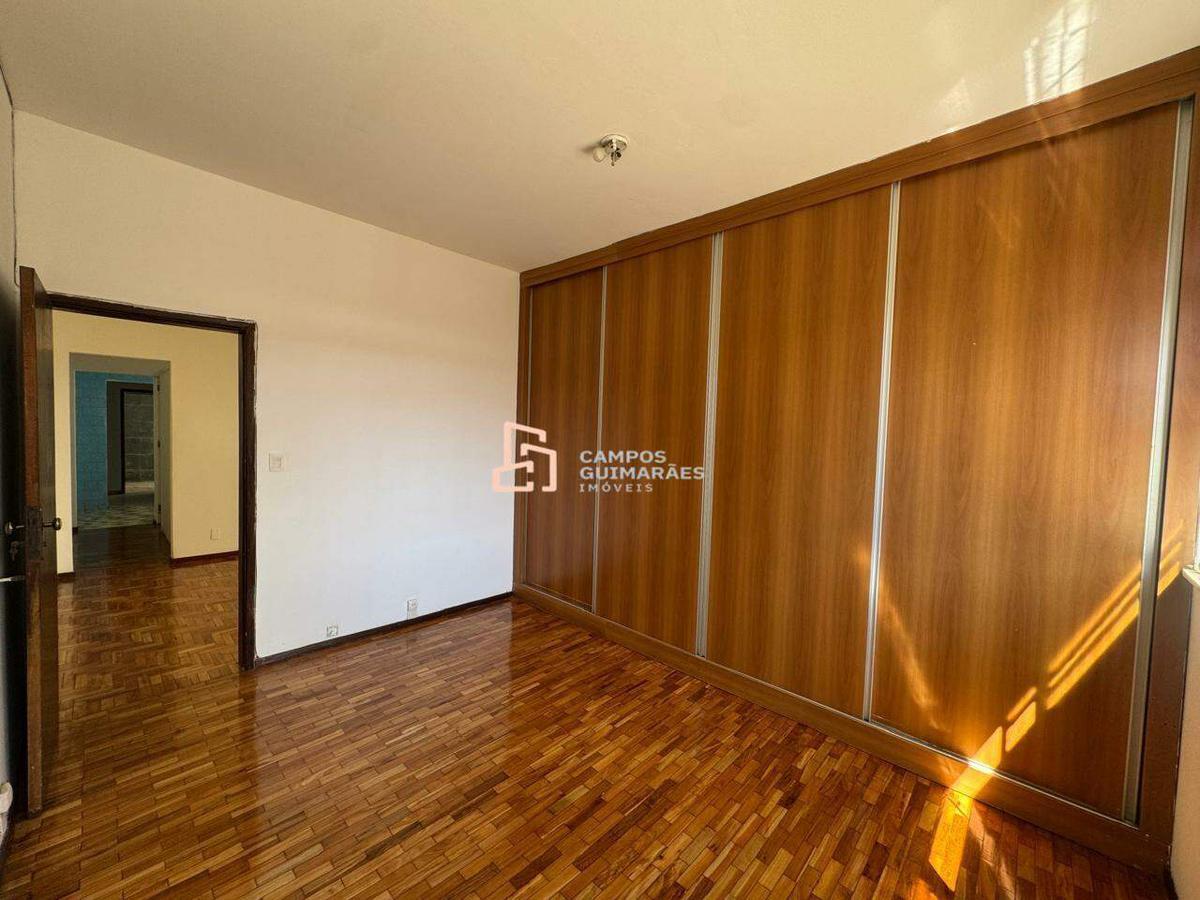 Casa, Barreiro, 2 Quartos, 2 Vagas