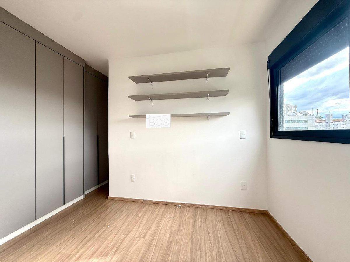 Apartamento, Estoril, 2 Quartos, 1 Vaga, 1 Suíte