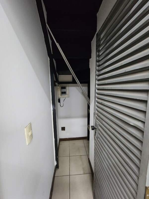 Andar, Funcionários, 0 Quarto, 0 Vaga