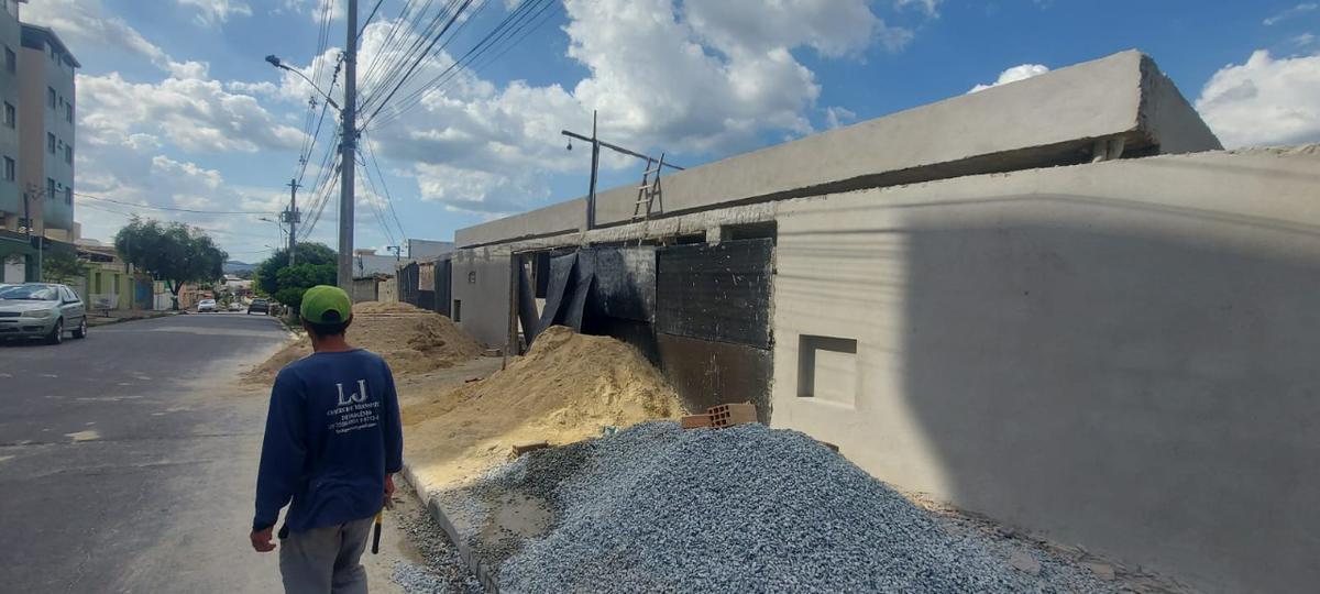 Casa, Espírito Santo, 3 Quartos, 2 Vagas, 1 Suíte