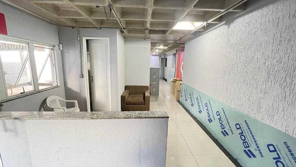 Prédio, São Luiz (pampulha), 0 Quarto, 3 Vagas