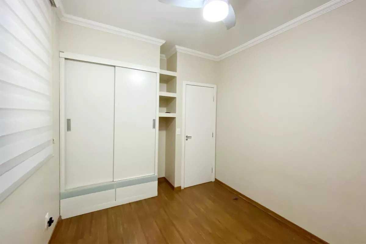 Apartamento, Sagrada Família, 4 Quartos, 2 Vagas, 1 Suíte