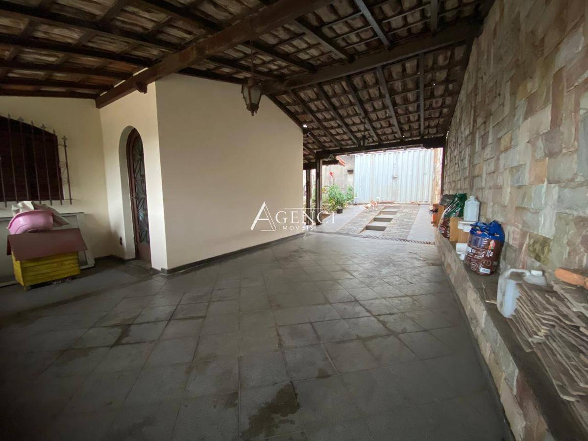 Casa, Camargos, 3 Quartos, 0 Vaga, 1 Suíte