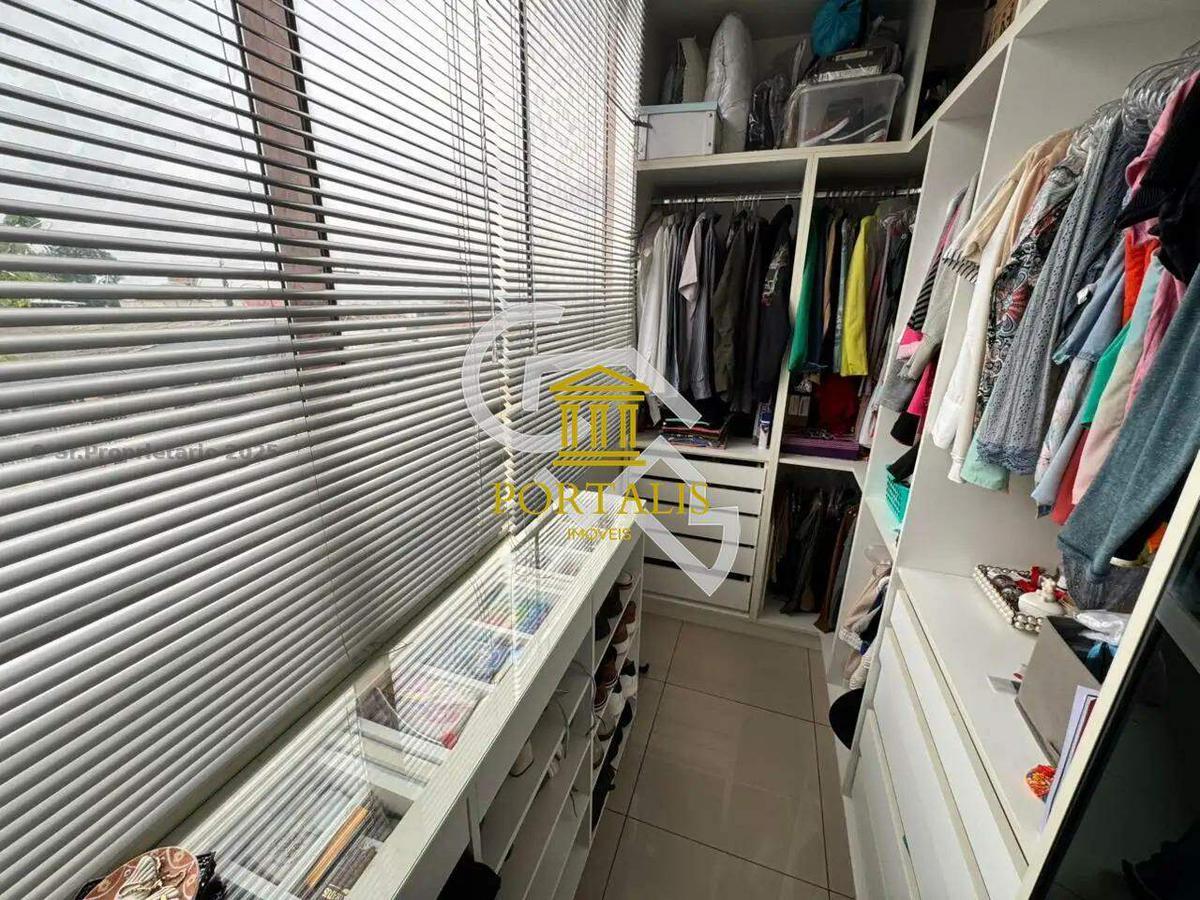 Apartamento, Concórdia, 3 Quartos, 2 Vagas, 1 Suíte