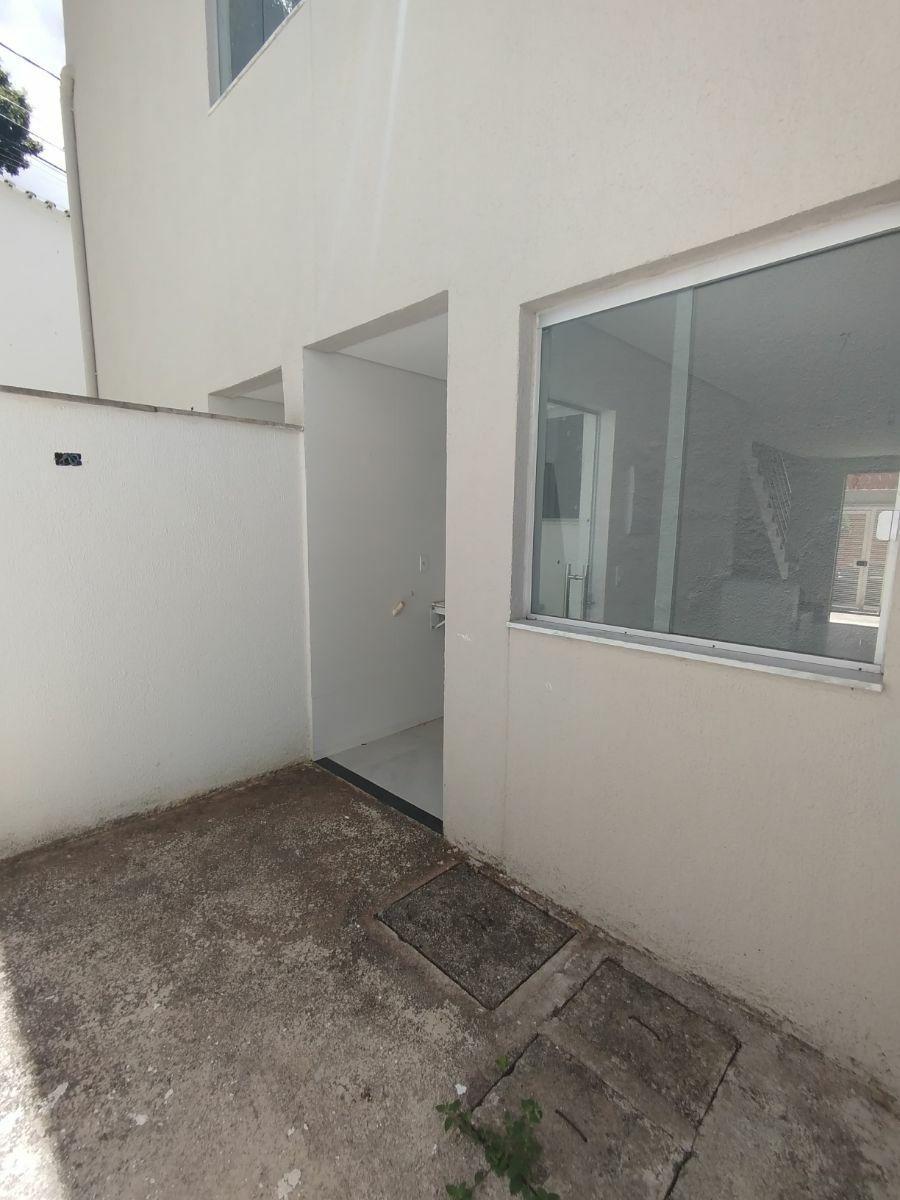 Casa, Planalto, 2 Quartos, 1 Vaga